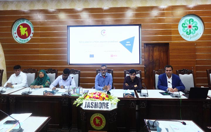 যশোরে "নিরাপদ অভিবাসন ও বিদেশ ফেরতদের পুনরেকত্রীকরণ" শীর্ষক কর্মশালা অনুষ্ঠিত